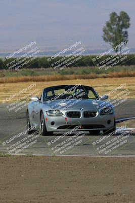 media/Sep-17-2023-Speed Ventures (Sun) [[7e780ba612]]/Purple/Session 1 (Grapevine)/